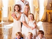 Vánoní foto Donalda Trumpa juniora s rodinou. Nejstarí Trumpv syn jako...