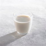 Během mléčné diety pijete celý měsíc jen 2,2 litry mléka denně.