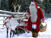 Symbol amerických Vánoc Santa Claus prý bydlí se svými doby ve Finsku, zatímco...