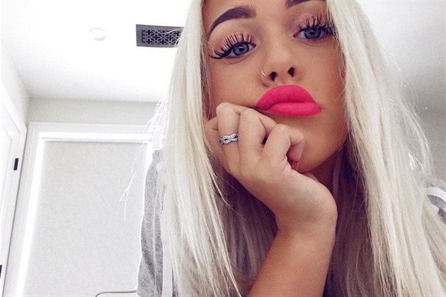 Lottie Tomlinson