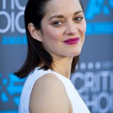 Jednatyicetilet Marion Cotillard palt za jednu z nejkrsnjch hvzd a je...