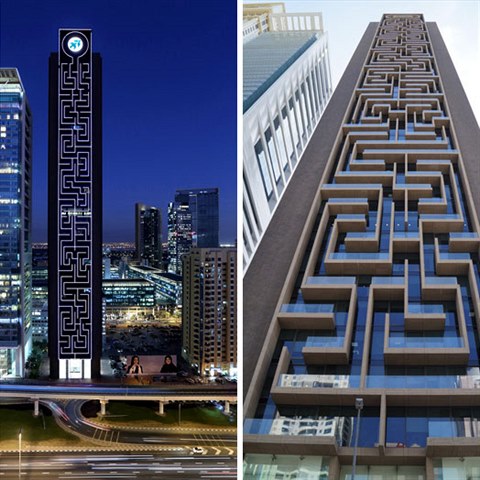 Dubajsk Maze Tower je ozdoben labyrintem. Hrdina jm mus projt a na...