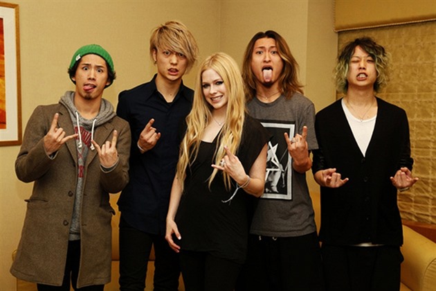 Avril Lavigne a ONE OK ROCK