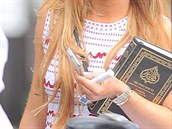 Lindsay k islámu tíhne u pár let.