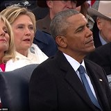 Nejivj zbr na Obamu a Hillary. Oba v totln depresi.