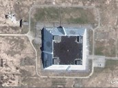 Satelitní snímek stanice Don-2N dává pedstavu o velikosti celého objektu.