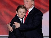 Donald Trump se zastal svého desetiletého syna Barrona, který se stal terem...