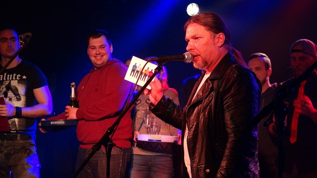 Petr Kolář pokřtil ve čtvrtek nové album kapely Other Way.