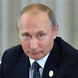 Vladimir Putin je hlavou Ruska.