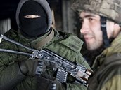 Podle Kyjeva na východ Ukrajiny stále operují prorutí ozbrojenci