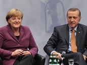 Merkelová se vyjádila také k chystanému referendu o zmn ústavy, která má v...