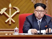 Kim ong - Un se rozhodl nasadit piona do Prahy.