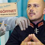 Slovenský nacionalista Marian Kotleba našel nového nepřítele v očkování. To je...