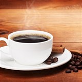 Káva je ranní tradicí, někdy může znamenat i den blbec.