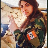 Kurdsk bojovnice zahynula.