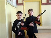 Ruské dti milují zbran.