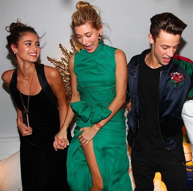 Cameron Dallas a Hailey Baldwin