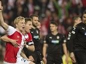 Michal Frydrych slaví vítzný gól do sít Plzn. Hrái soupee, jmenovit Jan...