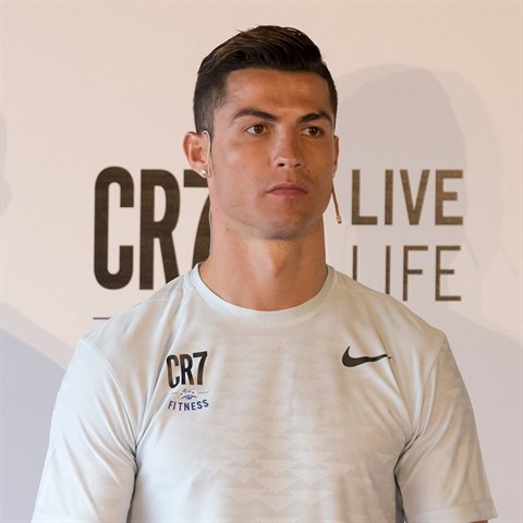 Cristiano Ronaldo pat mezi nejlep fotbalisty na svt.