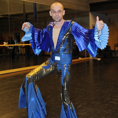 Tom� si zahr�l tak� v muzik�lu Mamma Mia.