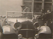 Adolf Hitler na neznámých snímcích z fotoalba Evy Braunové