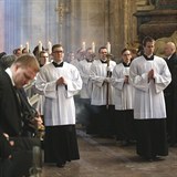 Liturgick prvod pichz do katedrly