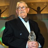 Vlastimil Brodský si měsíc před svou smrtí převzal cenu Českého lva.