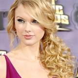 Taylor Swift - Dlouh kudrnat vlasy