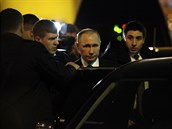 Putin pijídí na místo tragédie