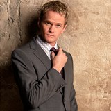 I Barney Stinson si byl vdom pravidla rozepnutho knoflku.