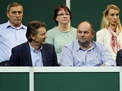 Roman Berbr s Miroslavem Peltou na finále tenisového Fed Cupu.