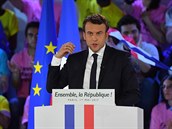 Emmanuel Macron se v pípad zvolení prezidentem bude vyhraovat vi...