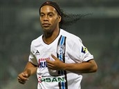 Ronaldinho si vyzkouel také mexickou nejvyí sout.