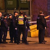 Koncertní halou v britském Manchesteru otřásl výbuch. Zemřelo 19 lidí