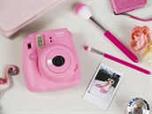 FUJIFILM INSTAX MINI 9