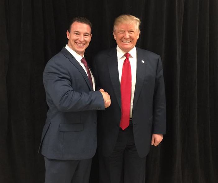 Carl Higbie a Donald Trump.