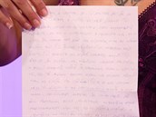 Bývalá pornohereka Sarah Star si piinesla s sebou do studia dopisy od Jiího...