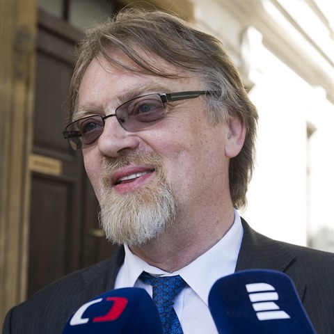 Stanislav tech je novm ministrem kolstv.