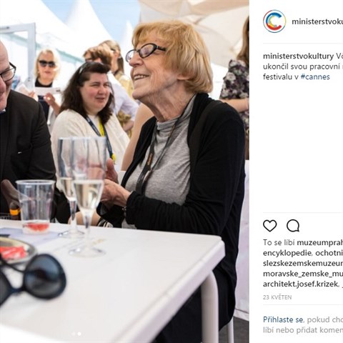 Ministr kultury by ml povit vedenm Instagramu nkoho schopnjho.