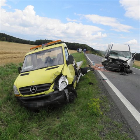 Pi nehod u Trstnic na Marinskolzesku havarovala tyi vozidla.