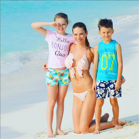 Andrea Vereov se svou dcerkou Vanesskou a synem Danielem Tobiem.
