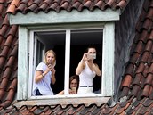 Princ William s Kate okouzlují Polsko
