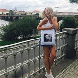 Kobzanová je rozhodnutá tašky i sama prodávat.