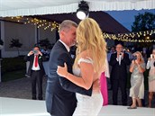 Svatební tanec si novomanelé uili.