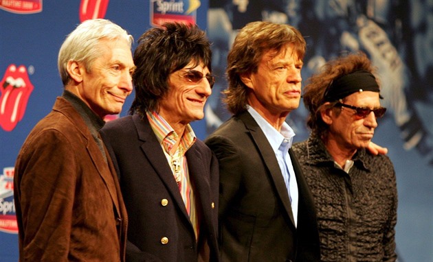 Kytarista kapely The Rolling Stones bojoval s rakovinou. Svtu to tajil. 