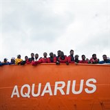Loď Aquarius, neboli Vodnář, patří organizaci Lékaři bez hranic. Ta operuje ve...