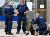 Finská policie zasahuje ve mst Turku.