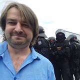 Selfie s policisty. To je pro Zdeka jasn vc.