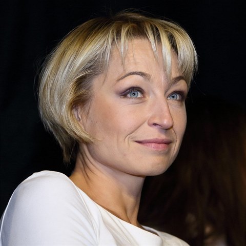 Kl�ra Cibulkov� m� na sv�j v�k a� nep�irozen� mladistvou ple�.