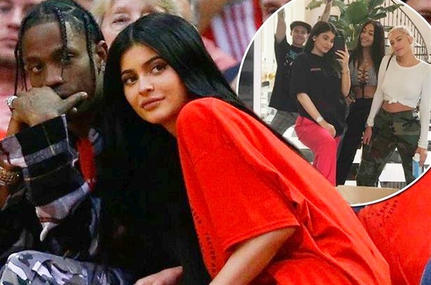 Kylie Jenner je thotná s rapperem Travisem Scottem